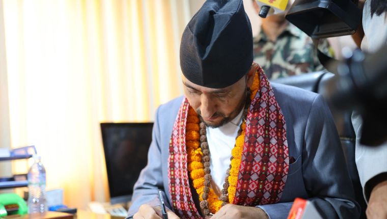 सरकारको प्रवक्तामा सञ्चारमन्त्री जगदिश खरेल